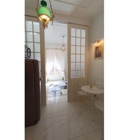 Elegante Monolocale - Macchi 1920 Apartment Milan Luaran gambar